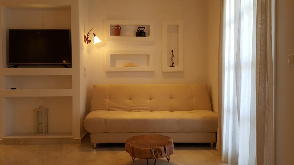 Hotel Anixis Naxos City Bagian luar foto